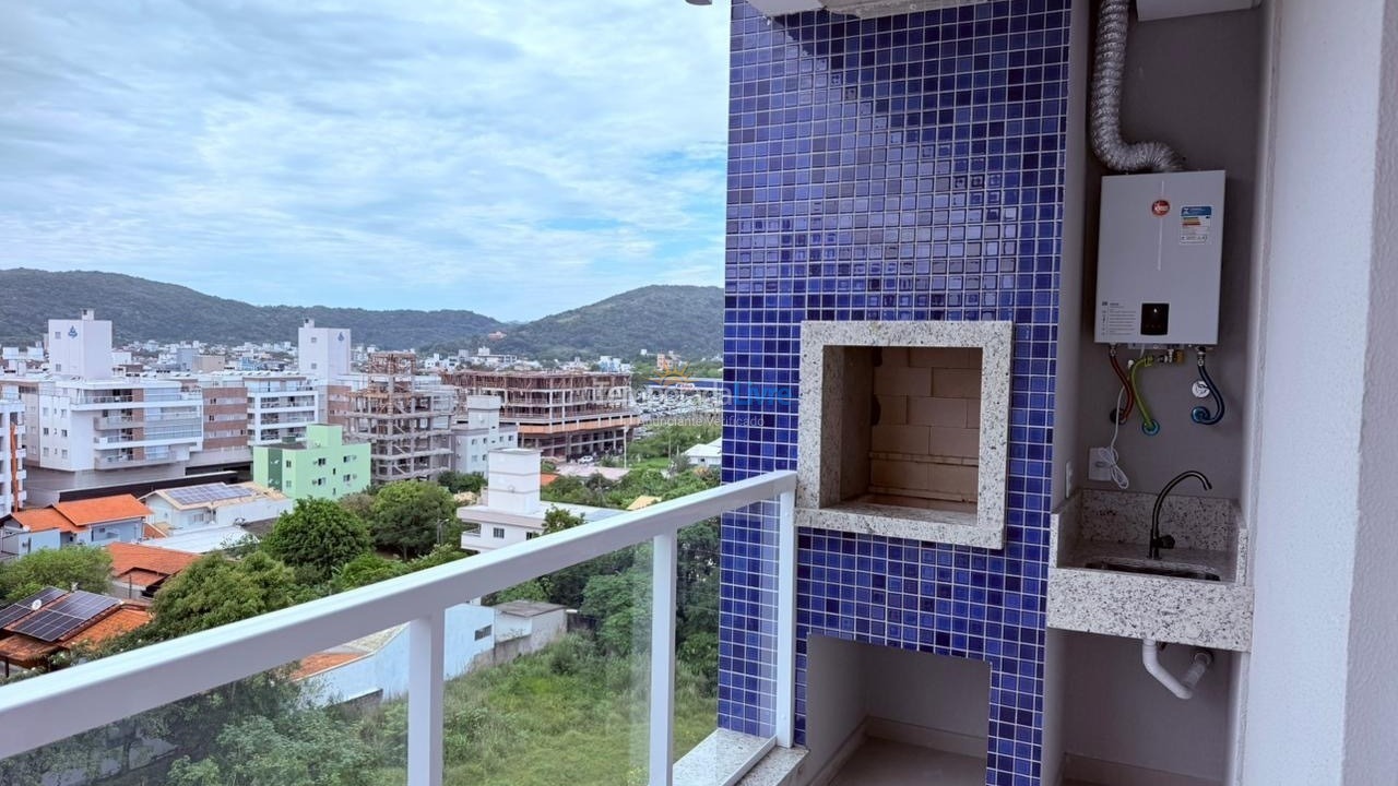 Apartamento para aluguel de temporada em Bombinhas (Praia de Bombas)
