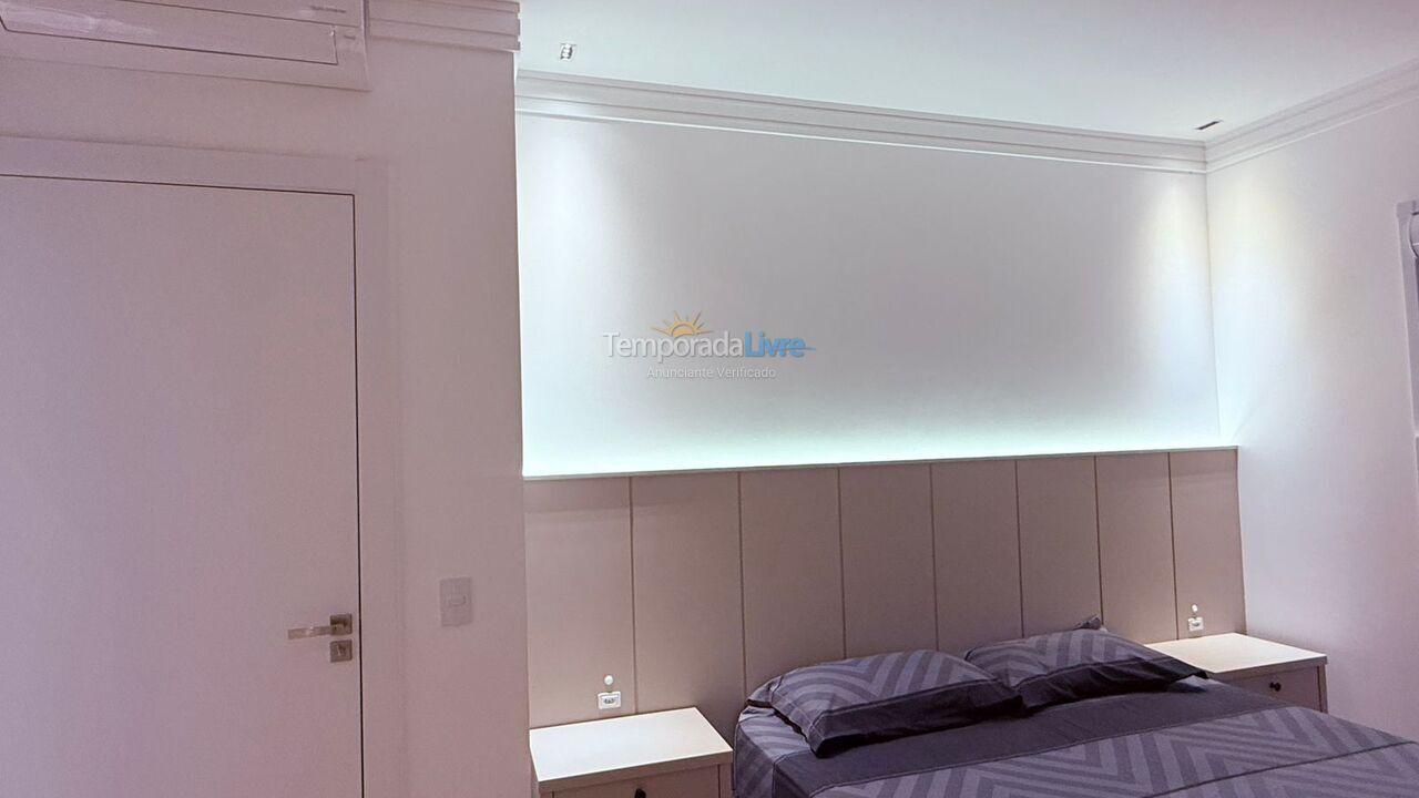 Apartamento para aluguel de temporada em Bombinhas (Praia de Bombas)