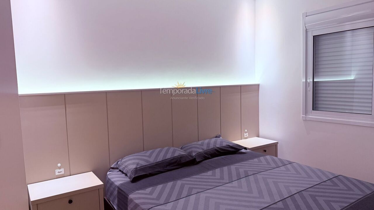 Apartamento para aluguel de temporada em Bombinhas (Praia de Bombas)