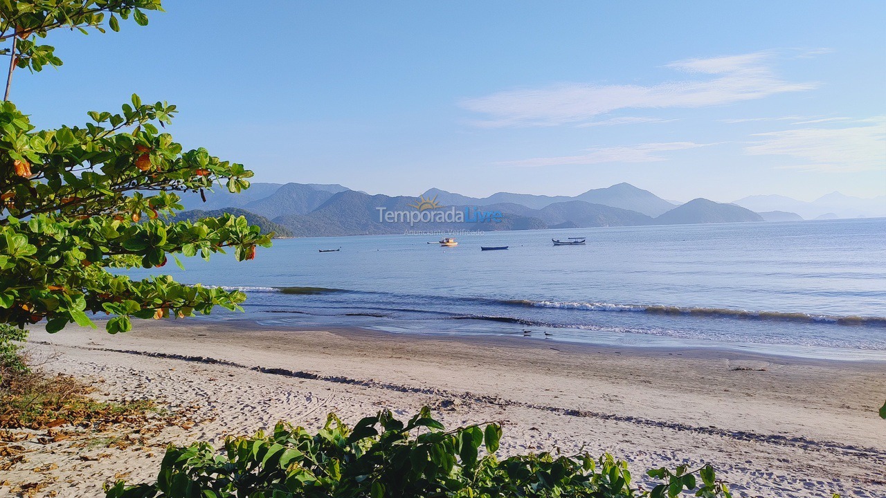Casa para aluguel de temporada em Ubatuba (Itaguá)