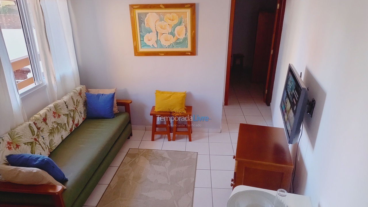 Casa para aluguel de temporada em Ubatuba (Itaguá)