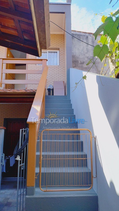Casa para aluguel de temporada em Ubatuba (Itaguá)