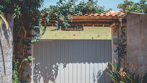 Portão com fechamento por contote