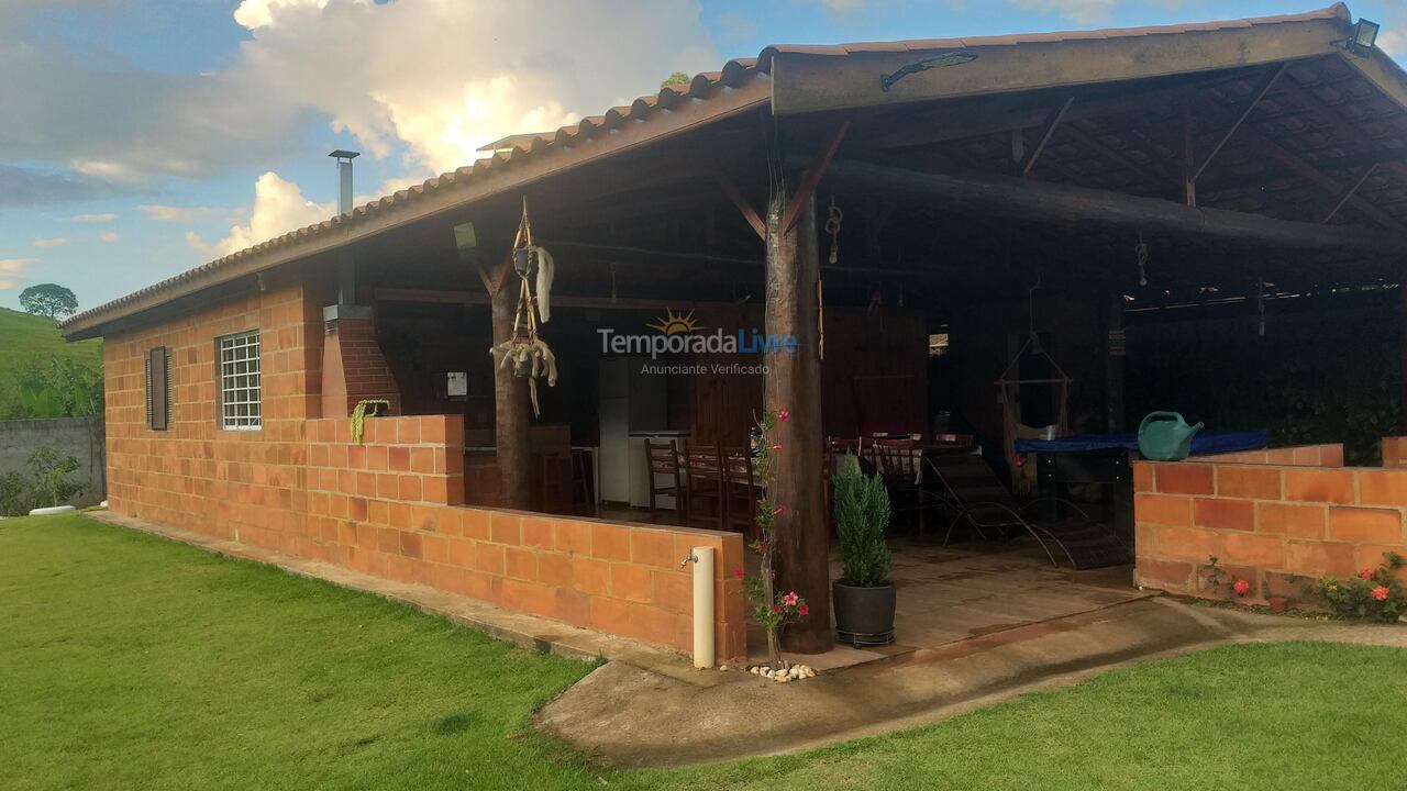 Chácara / sítio para aluguel de temporada em Socorro (Lavras de Baixo)