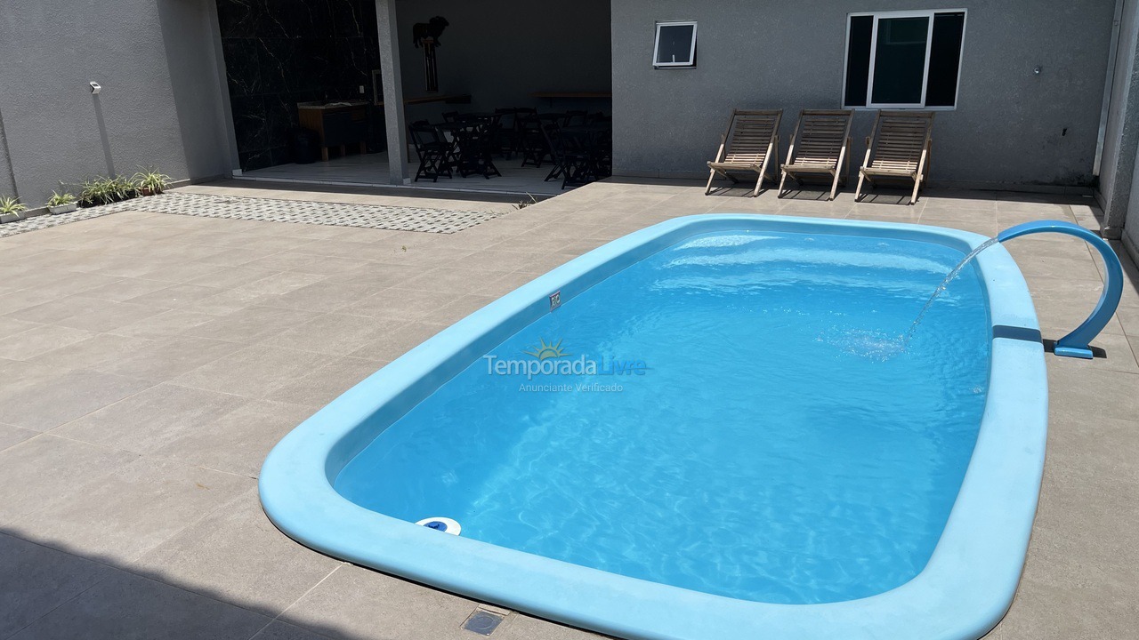 Casa para aluguel de temporada em Matinhos (Balneário Guacyara Costa Azul)