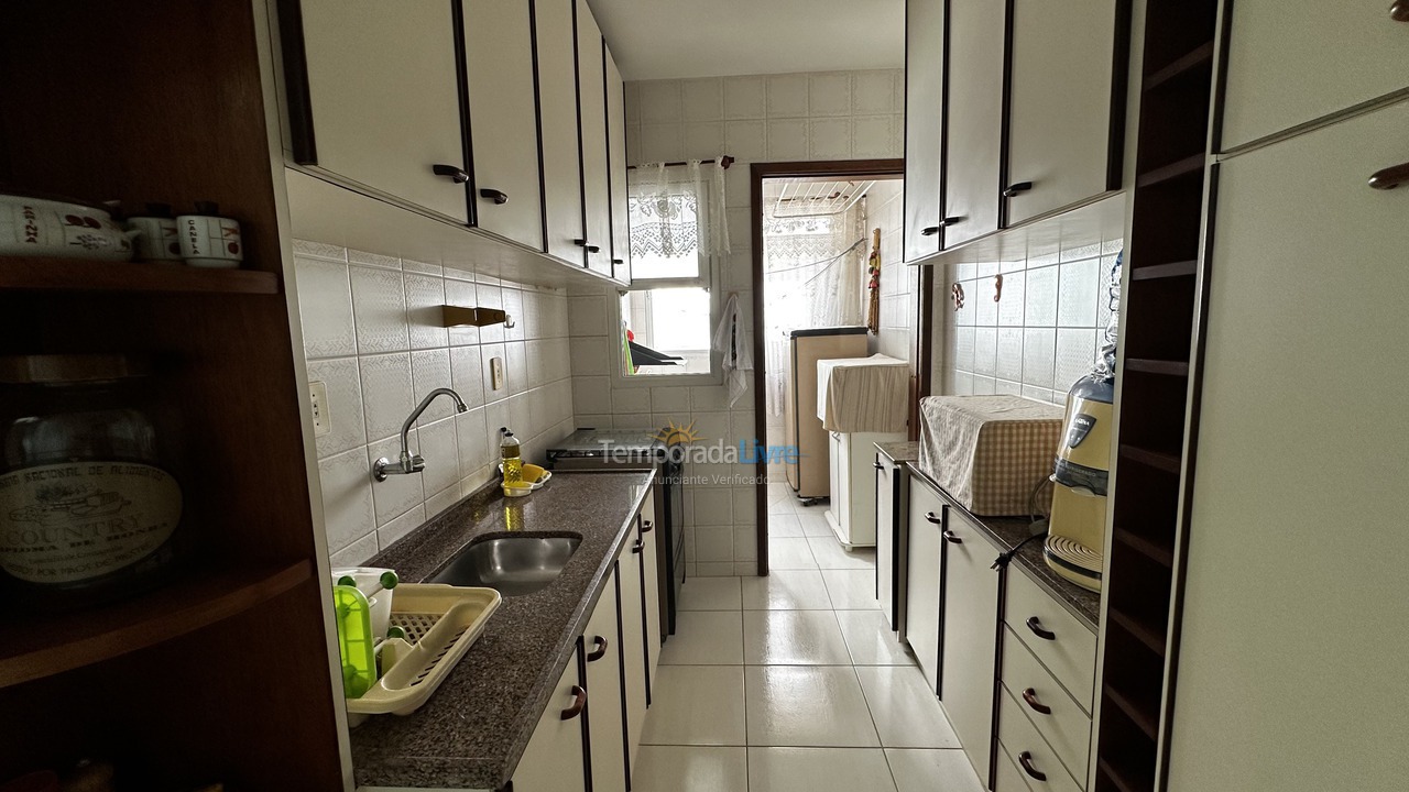 Apartamento para aluguel de temporada em Balneário Camboriú (Praia Central)