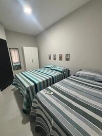 Casa Maravilhosa em Guaratuba, com piscina, suite e ar condicionado.