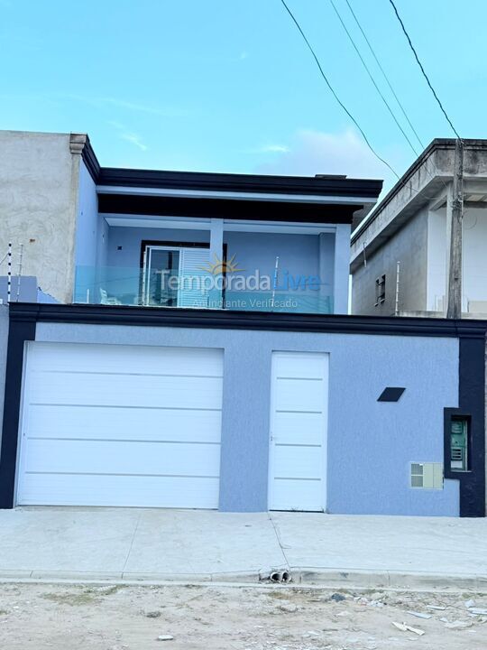 Casa para alquiler de vacaciones em Guarujá (Jardim Virgínia)