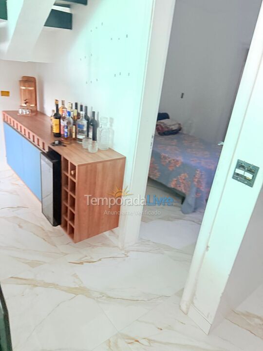 Casa para alquiler de vacaciones em Guarujá (Jardim Virgínia)