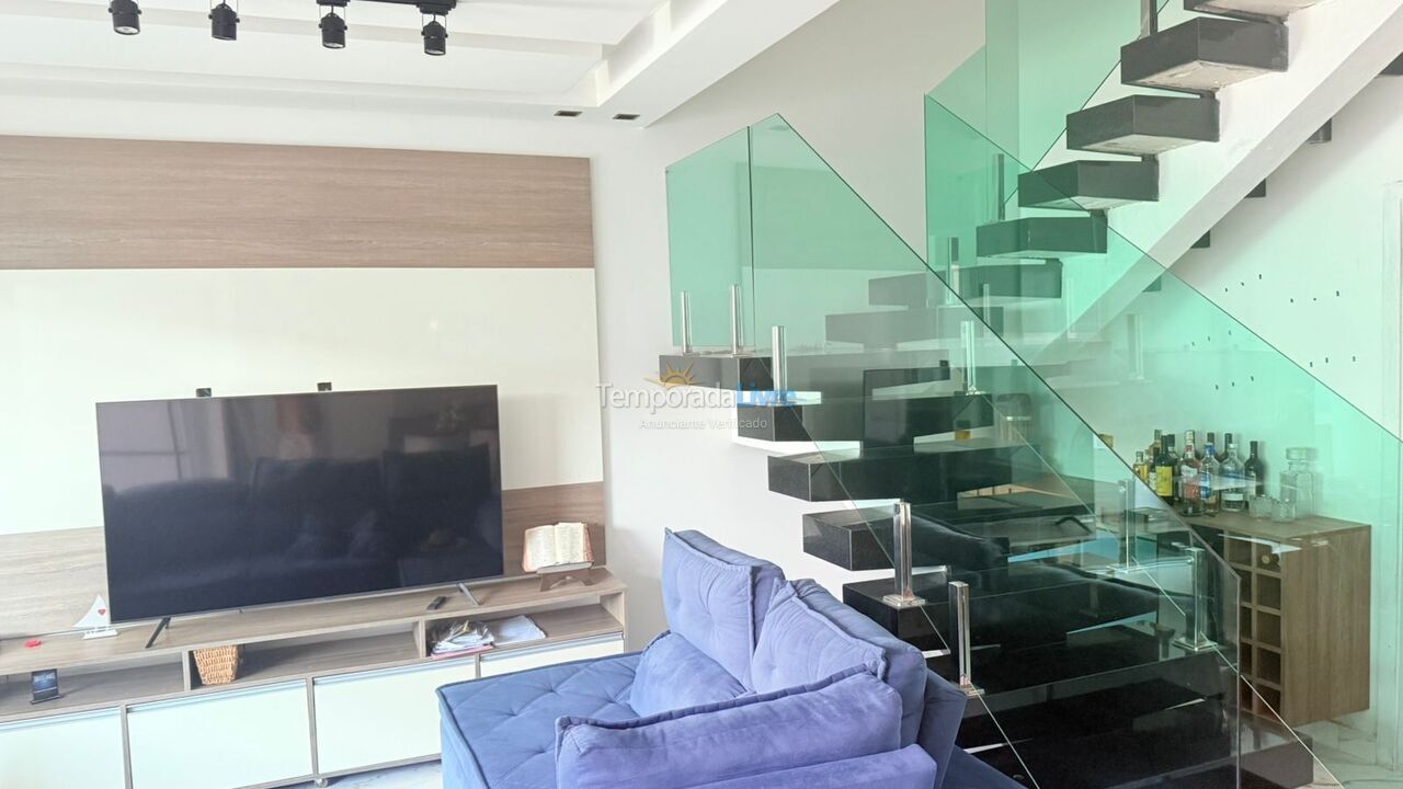 Casa para alquiler de vacaciones em Guarujá (Jardim Virgínia)