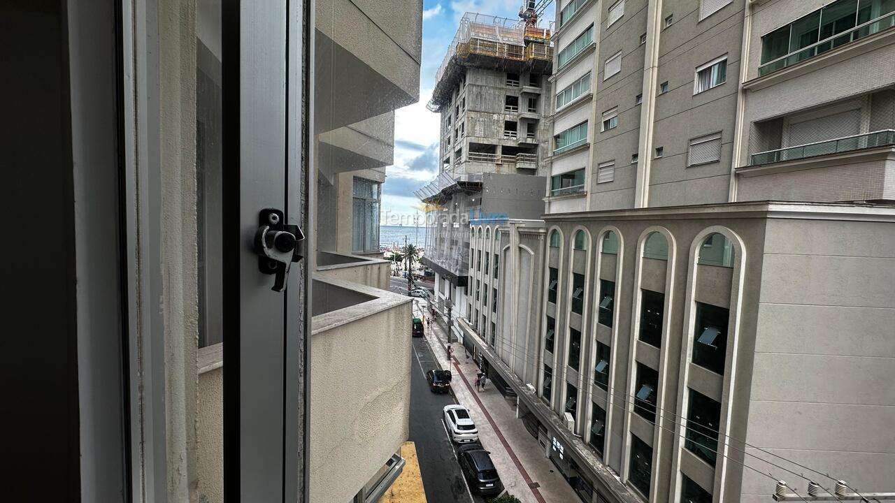 Apartamento para aluguel de temporada em Balneário Camboriú (Praia Central)