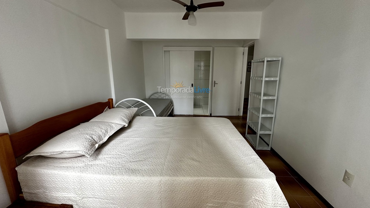 Apartamento para aluguel de temporada em Balneário Camboriú (Praia Central)