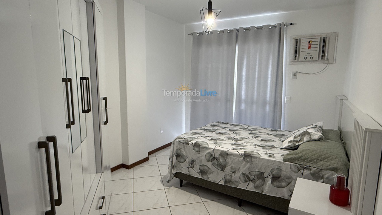 Apartment for vacation rental in Itapema (Meia Praia)