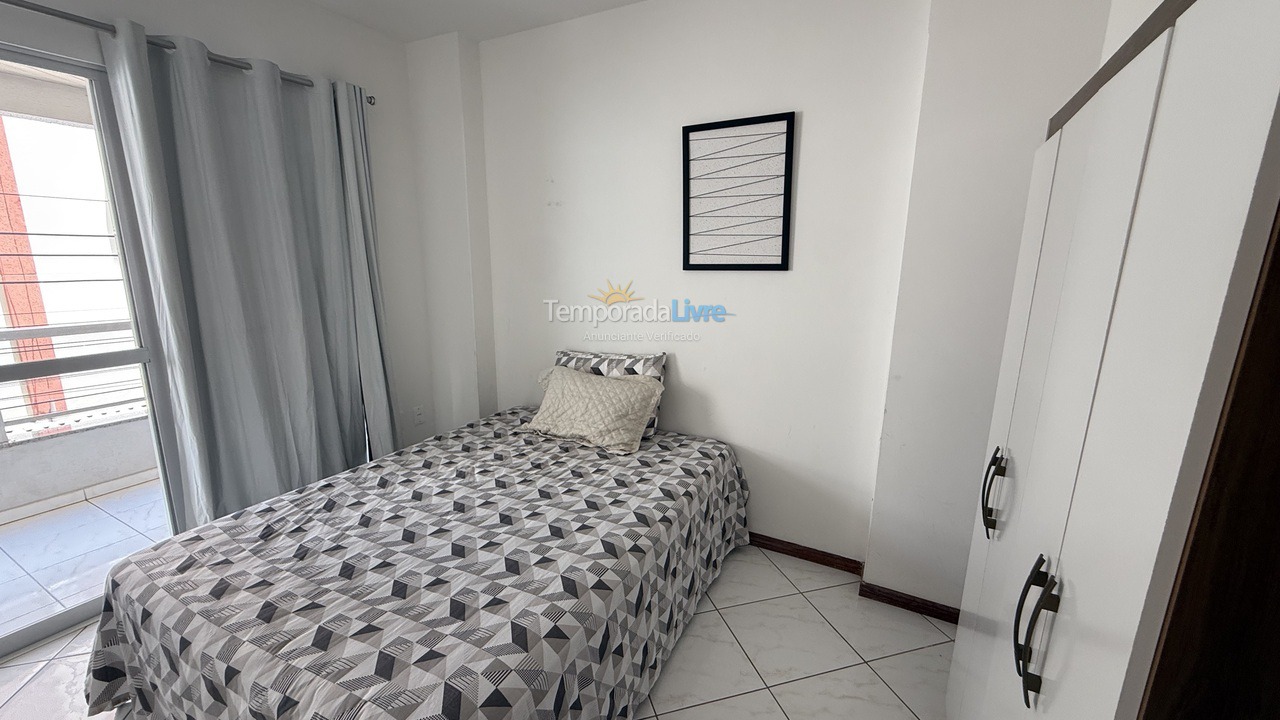 Apartment for vacation rental in Itapema (Meia Praia)