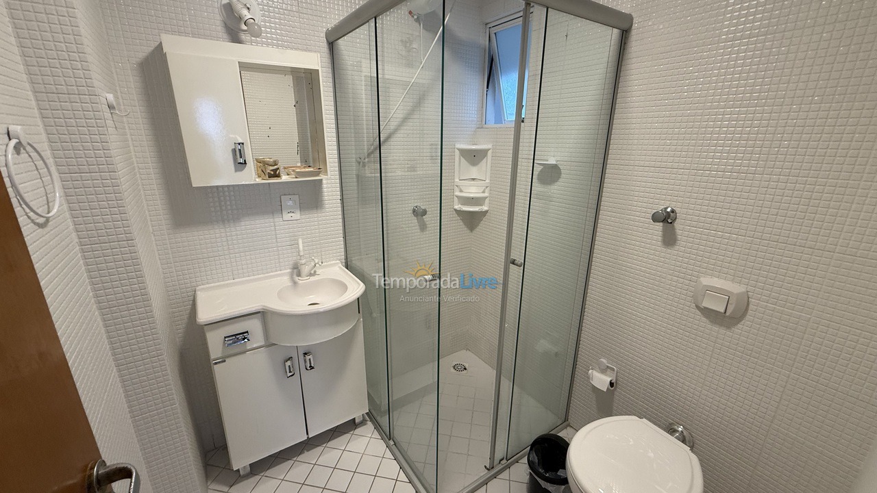 Apartment for vacation rental in Itapema (Meia Praia)