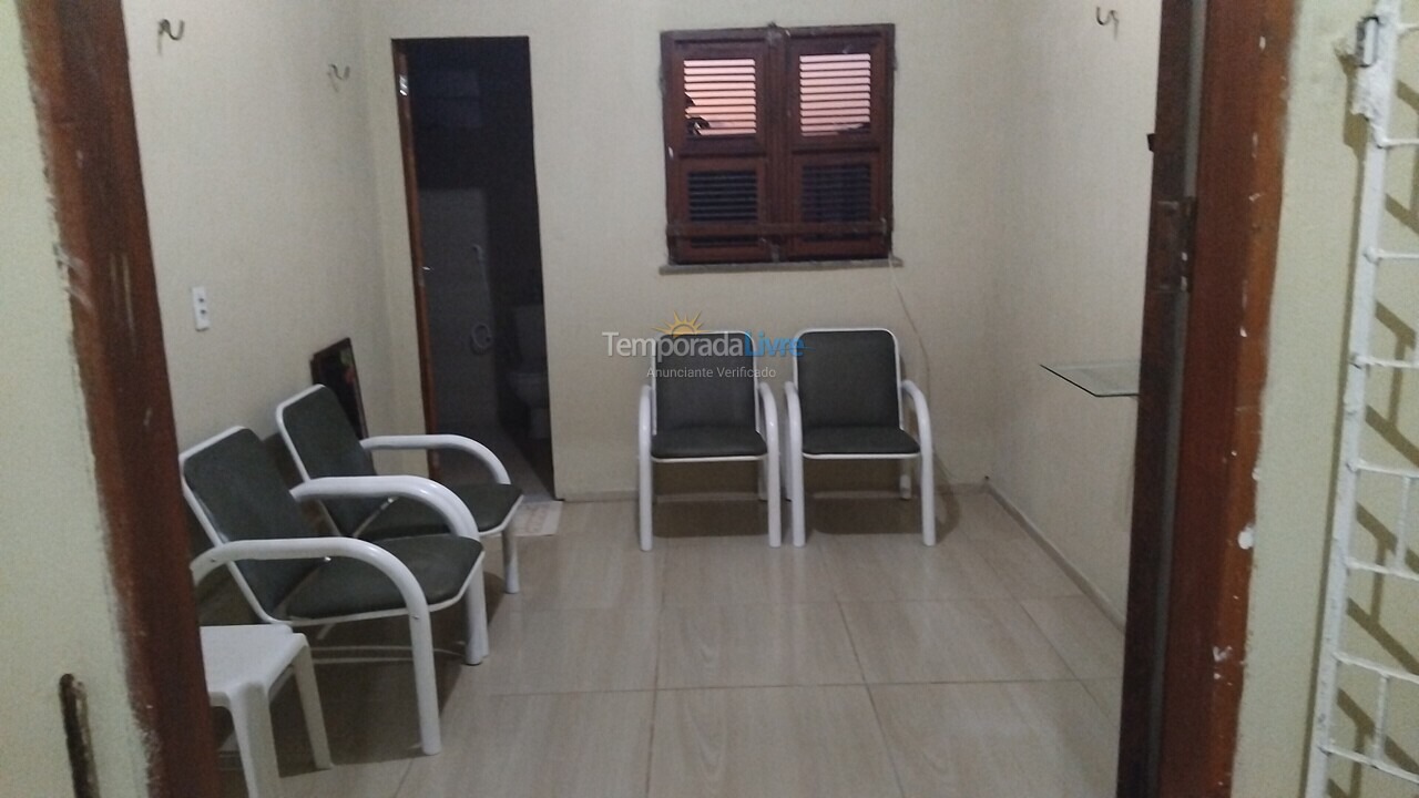 Casa para aluguel de temporada em Cascavel (águas Belas)