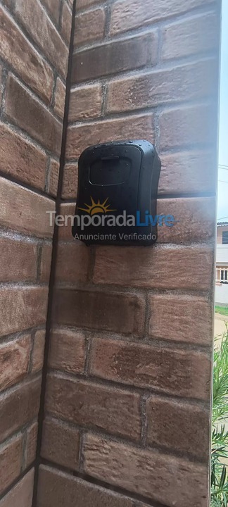 Casa para alquiler de vacaciones em São Pedro da Aldeia (Campo Redondo)