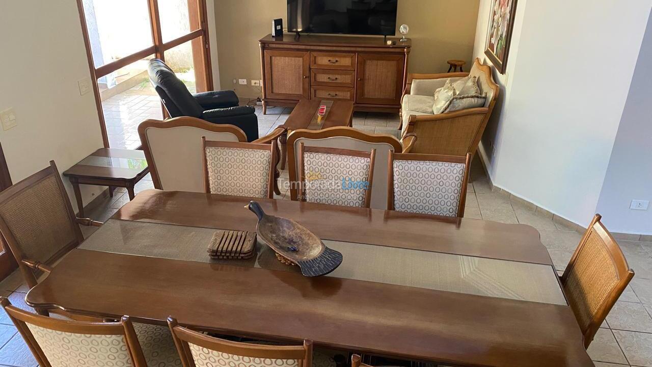 Casa para alquiler de vacaciones em São Sebastião (Barequeçaba)