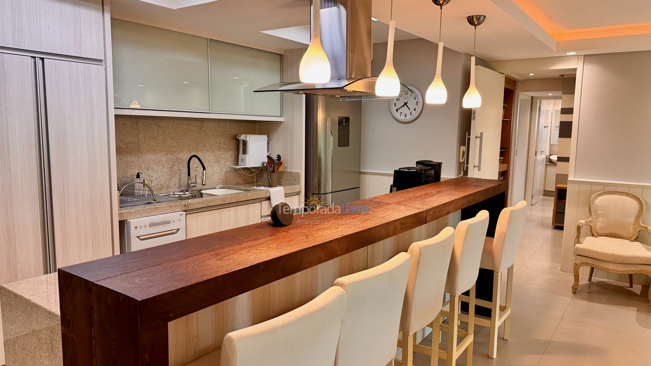 Apartment for vacation rental in Balneário Camboriú (Pioneiros)