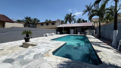 House in Morada da Praia Condominium