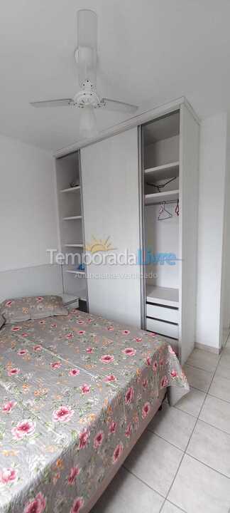 Apartamento para aluguel de temporada em Ubatuba (Praia Grande)