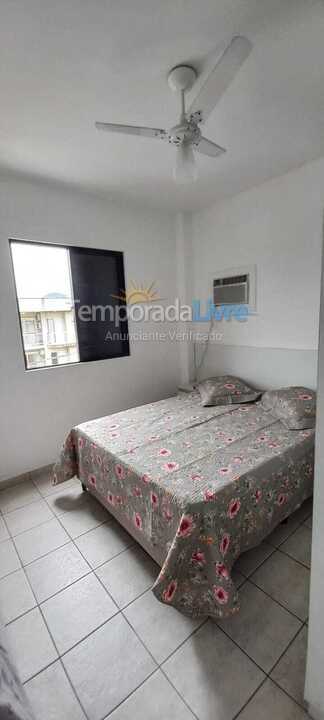 Apartamento para aluguel de temporada em Ubatuba (Praia Grande)