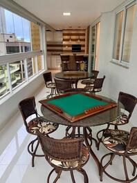 Lindo apto quadra mar