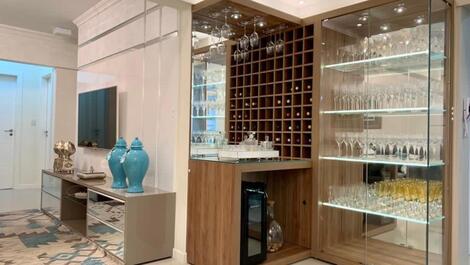 Lindo apto quadra mar