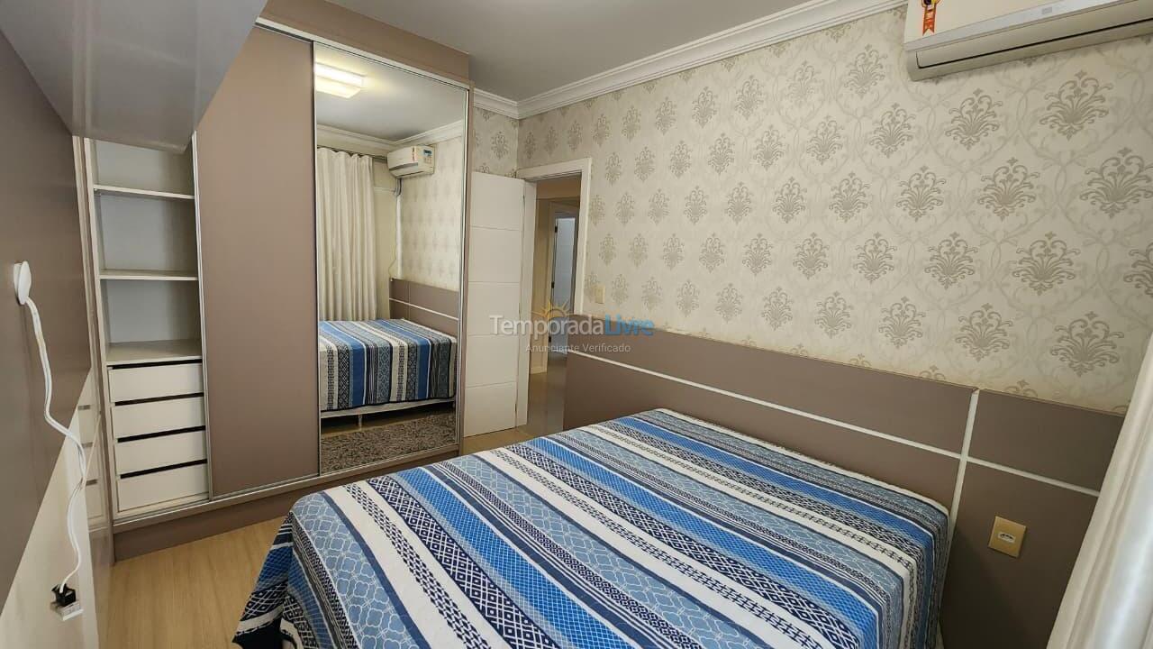 Apartamento para aluguel de temporada em Itapema (Meia Praia)