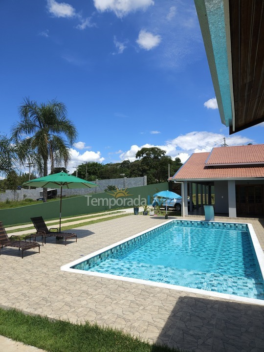 Granja para alquiler de vacaciones em Atibaia (Maracanã)