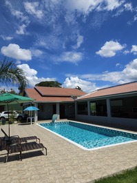 Casa de campo en Atibaia - Capacidad para 18 personas