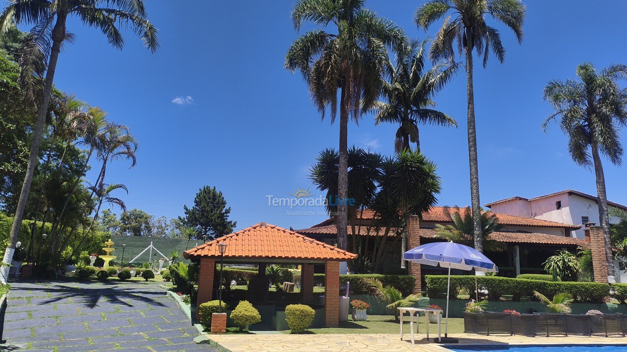 Granja para alquiler de vacaciones em Ibiúna (Condominio West Lake)