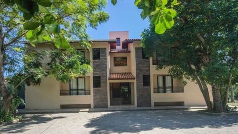 Apartamento con piscina entre Mariscal y Morrinhos – Capacidad para 4 personas