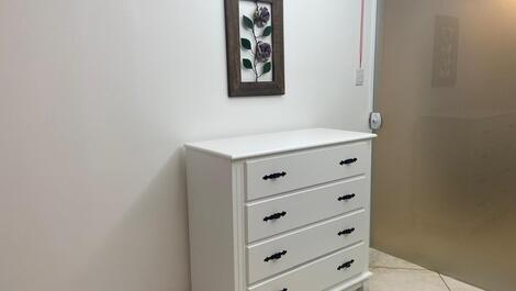 TRIPLEX - 03 APTS NA ENSEADA - 350M DO MAR (6, 6 e 8 PESSOAS)