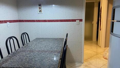 TRIPLEX - 03 APTS NA ENSEADA - 350M DO MAR (6, 6 e 8 PESSOAS)