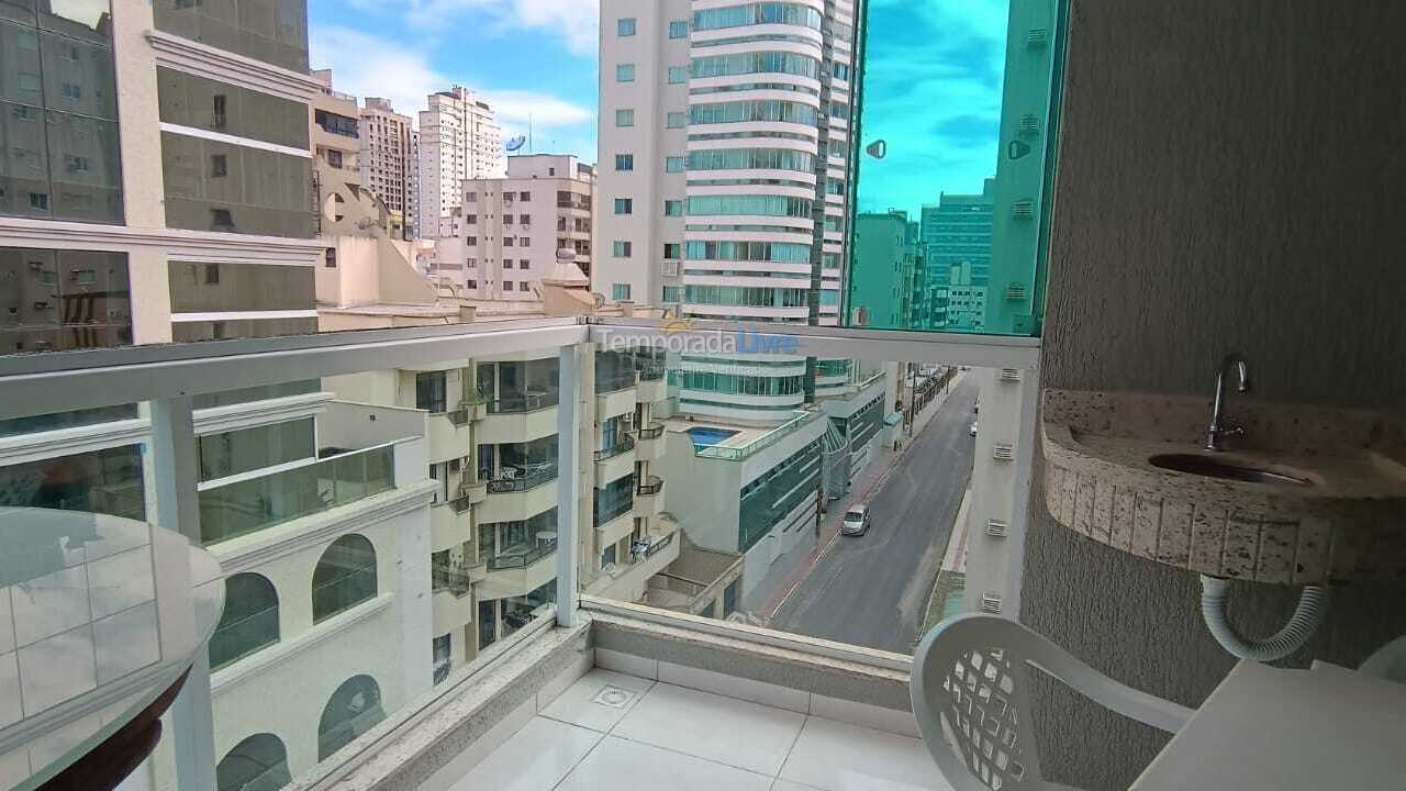 Apartment for vacation rental in Itapema (Meia Praia)