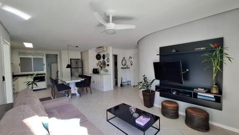 LOCAÇÃO TEMPORADA: JURERÊ, 2 DORMITÓRIOS (1 SUÍTE)