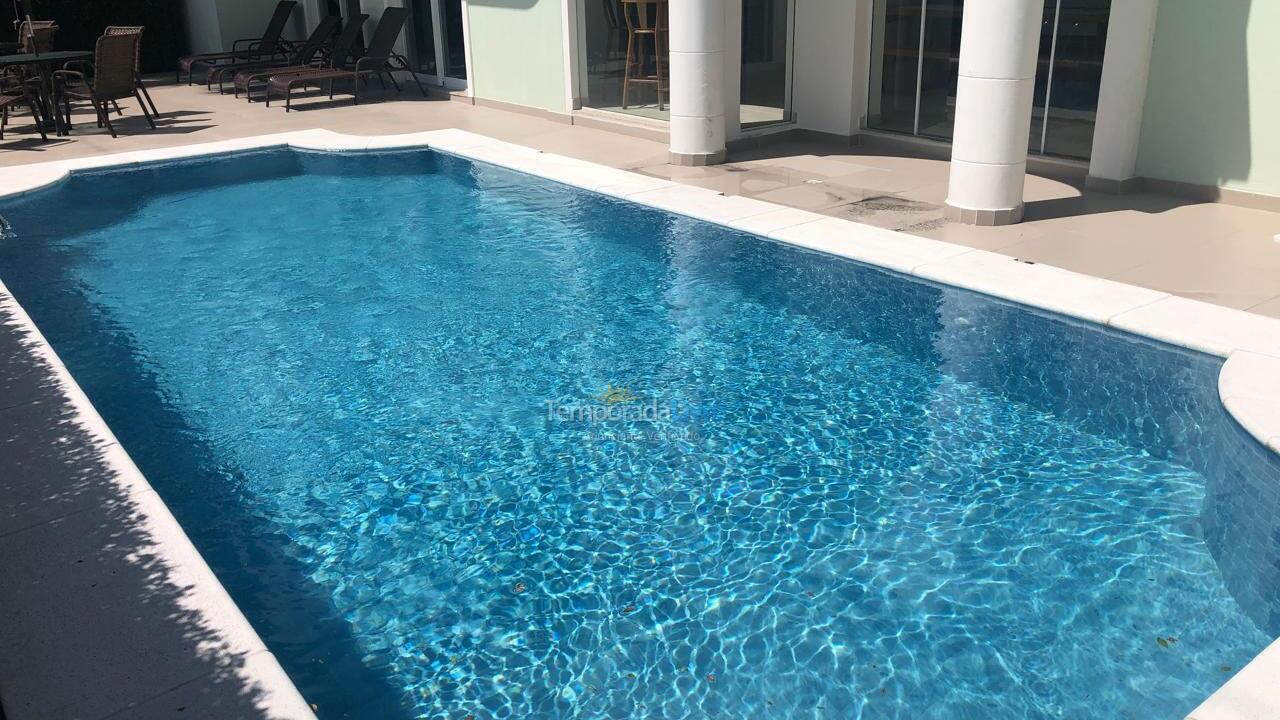 Apartamento para aluguel de temporada em Florianopolis (Jurerê)