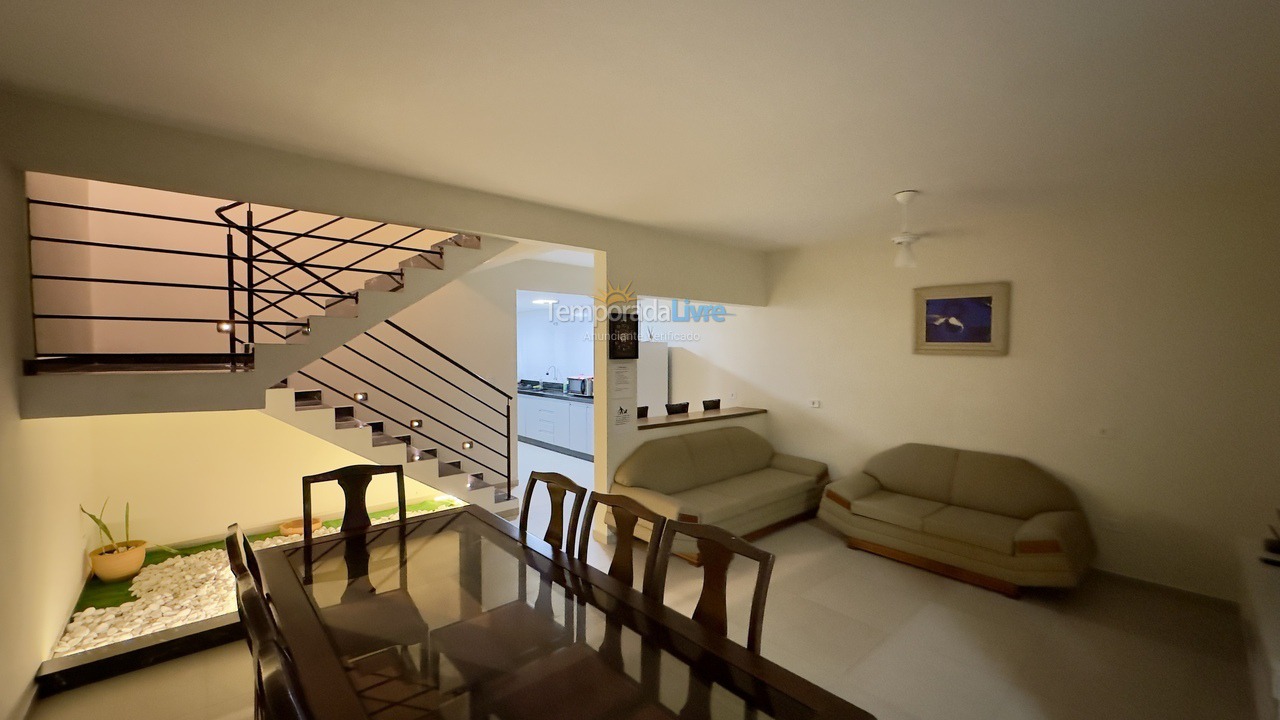 Casa para aluguel de temporada em Matinhos (Caiobá)