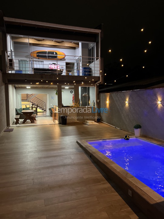 Casa para aluguel de temporada em Matinhos (Caiobá)