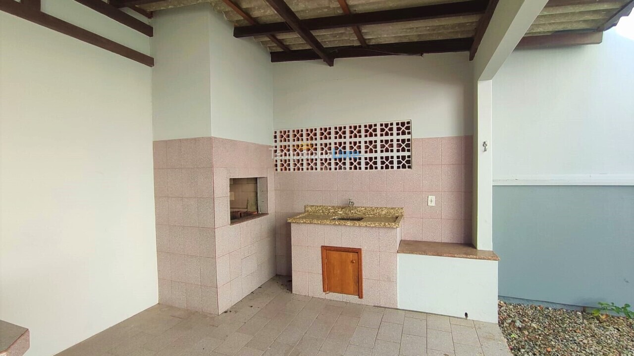 Casa para alquiler de vacaciones em Bombinhas (Canto Grande)