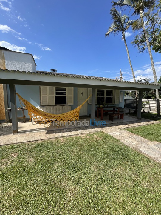 Casa para alquiler de vacaciones em Florianopolis (Praia dos Ingleses)