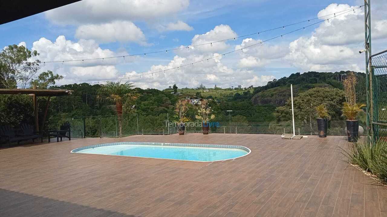 Chácara / sítio para aluguel de temporada em Bragança Paulista (Bosque das Pedras)