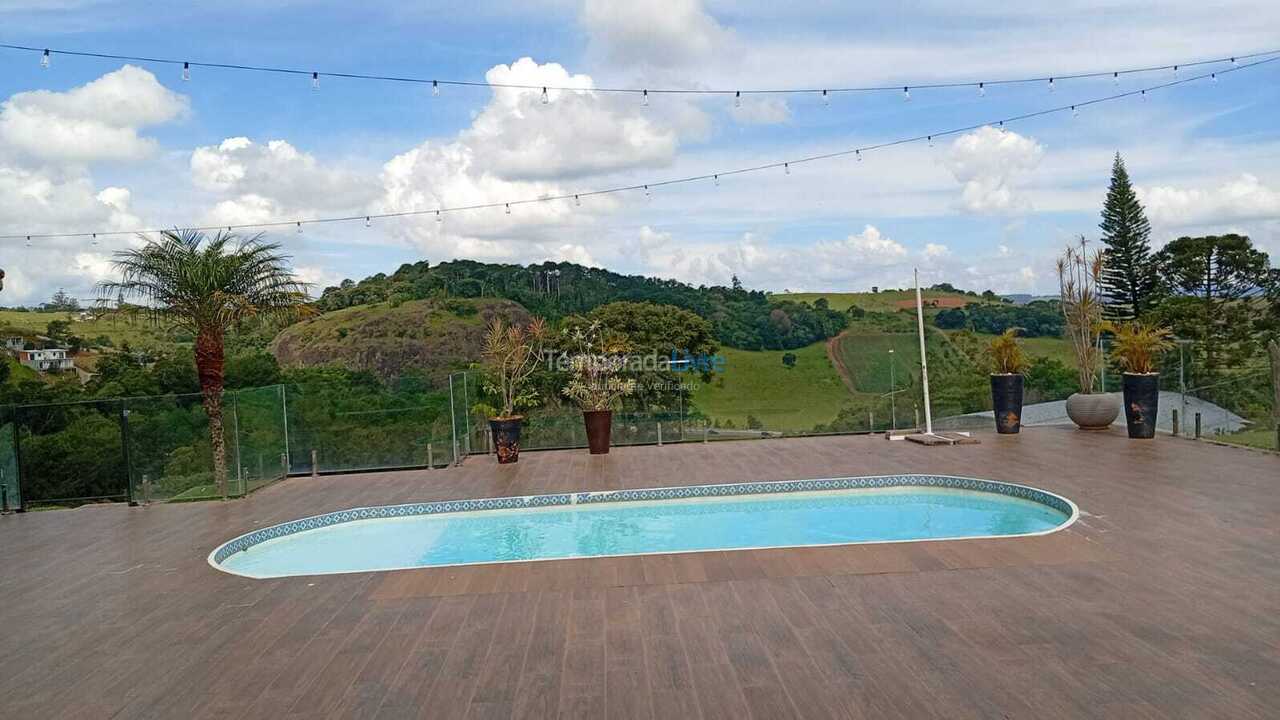 Chácara / sítio para aluguel de temporada em Bragança Paulista (Bosque das Pedras)