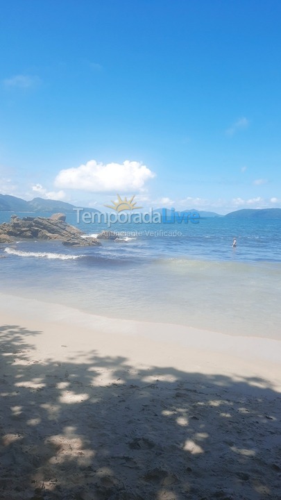 House for vacation rental in Caraguatatuba (Praia da Cocanha)