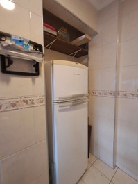 Apartamento en la playa de Pitangueiras con servicio de playa y plaza de aparcamiento.