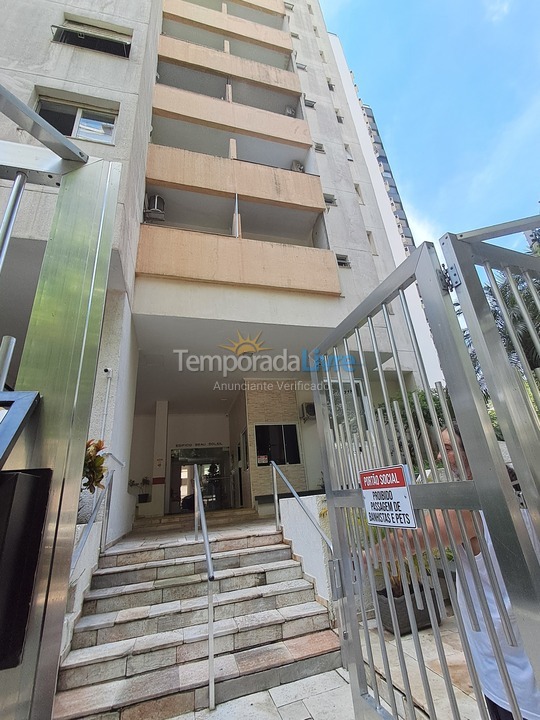 Apartment for vacation rental in Guarujá (Pitangueiras)