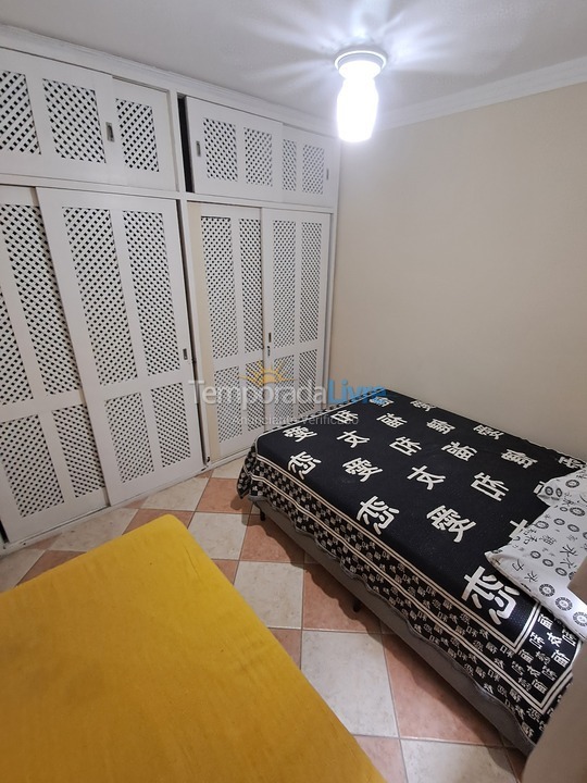 Apartment for vacation rental in Guarujá (Pitangueiras)