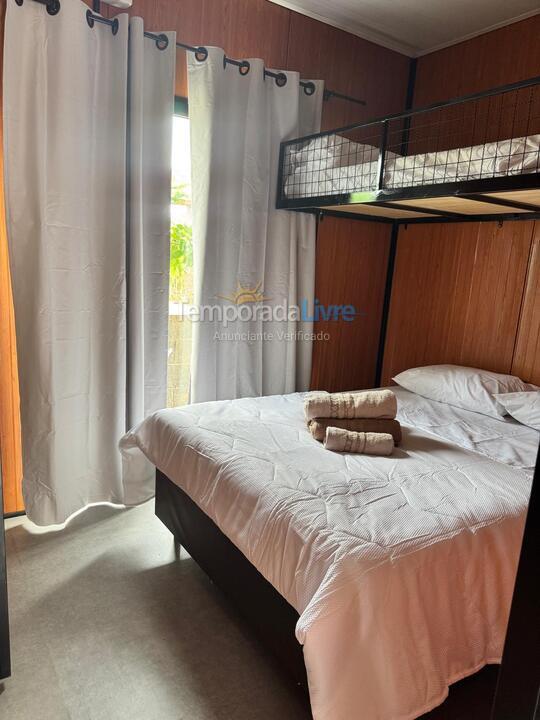 Apartamento para alquiler de vacaciones em Bombinhas (Praia de Zimbros)