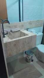 Mobiliado ao lado do Shopping